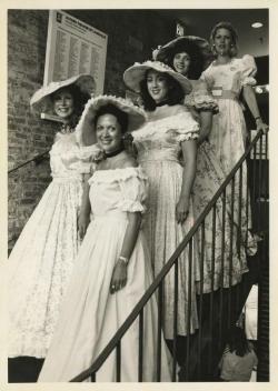 Louisville Jewish women as Kentucky Belles, United Jewish Appeal conference, c. 1975. Courtesy of Filson Historical Society, Jewish Community of Louisville, Photograph Collection.